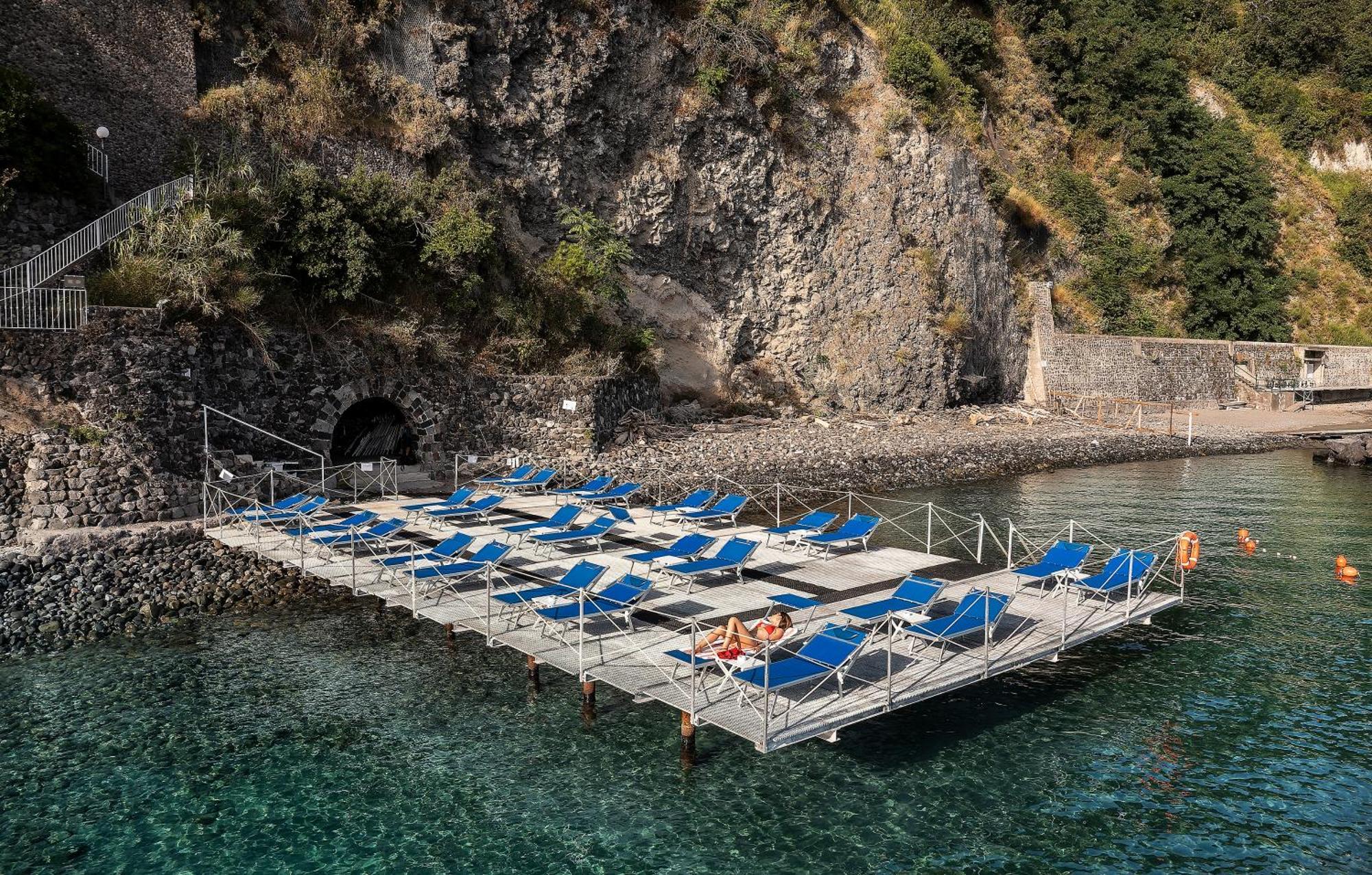 Hotel Continental Mare Иския Екстериор снимка