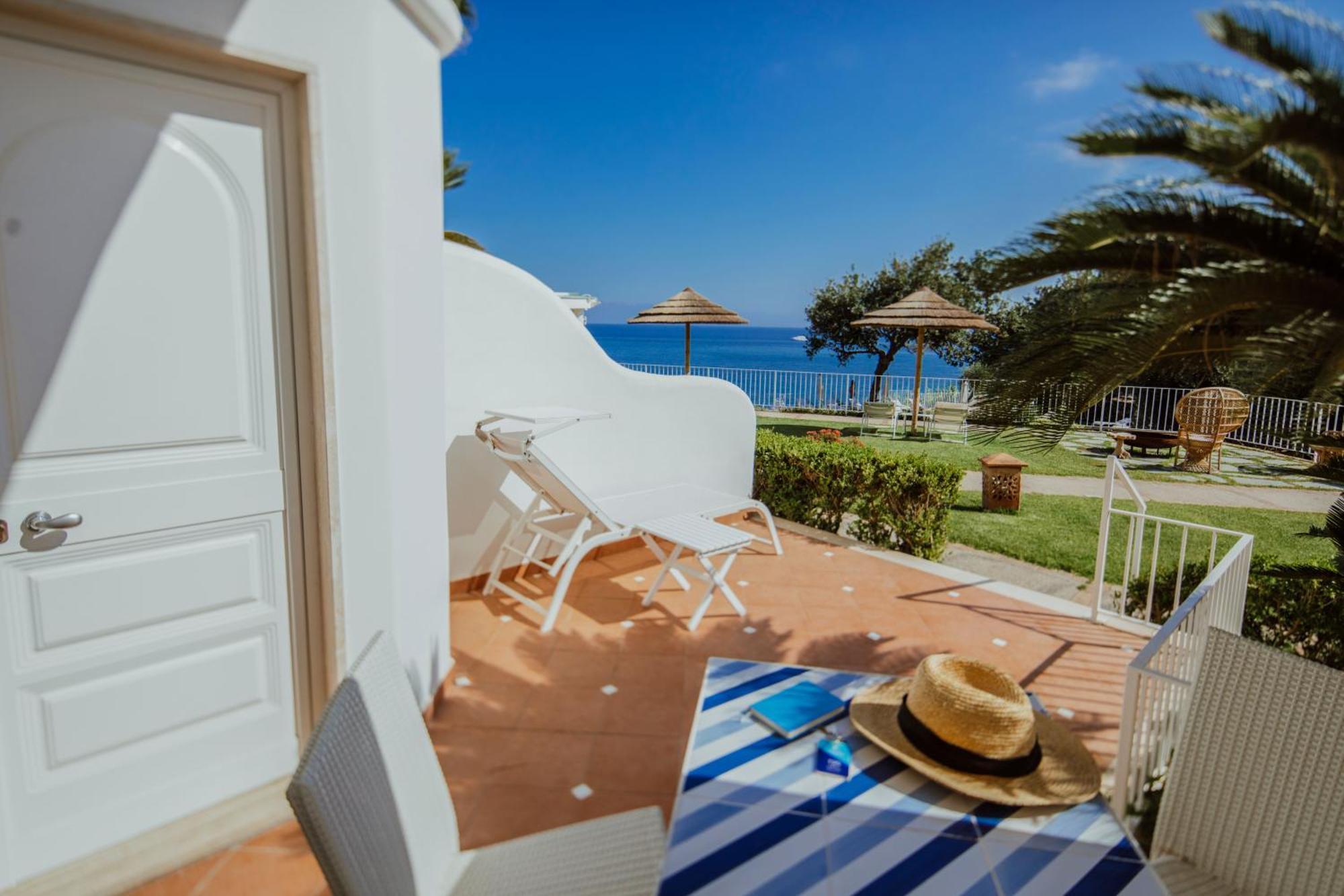 Hotel Continental Mare Иския Екстериор снимка